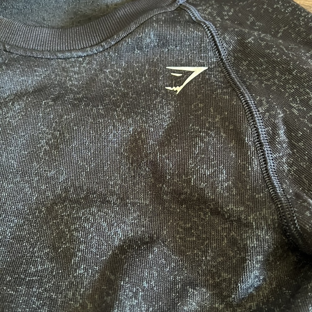 Gymshark Top - Picture 2 of 3